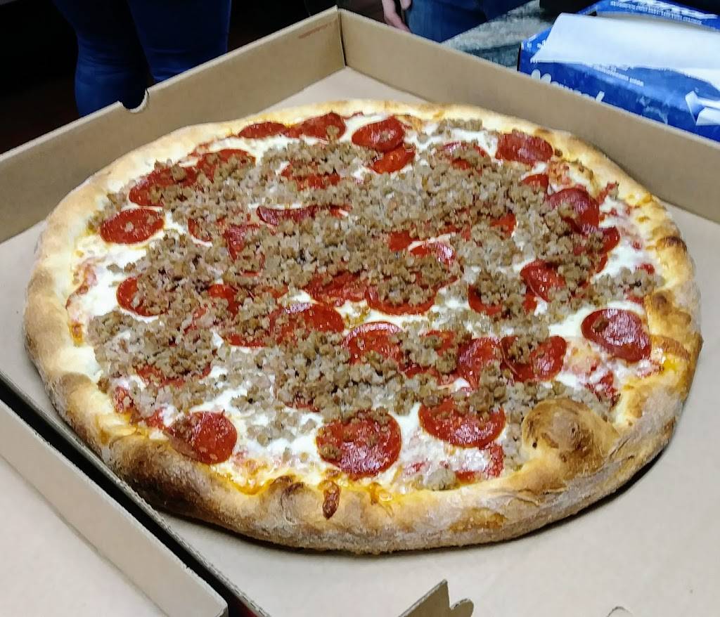 New York Pizzeria | restaurant | 7 S Main St, New Berlin, NY 13411, USA | 6078476188 OR +1 607-847-6188