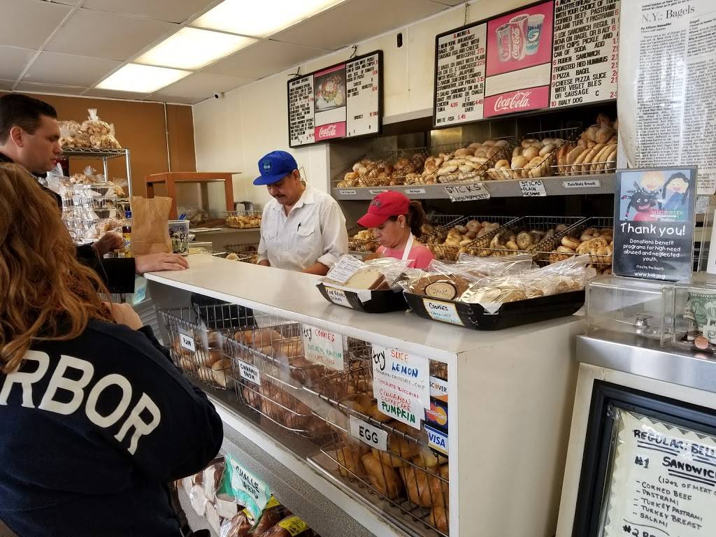 New York Bagel & Bialy Corporation | restaurant | 4714 W Touhy Ave, Lincolnwood, IL 60712, USA | 8476779388 OR +1 847-677-9388