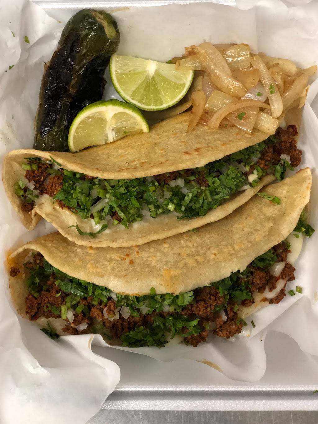 Hermanos Lopez Taqueria | restaurant | 615 W McLane St, Osceola, IA 50213, USA | 6414143520 OR +1 641-414-3520