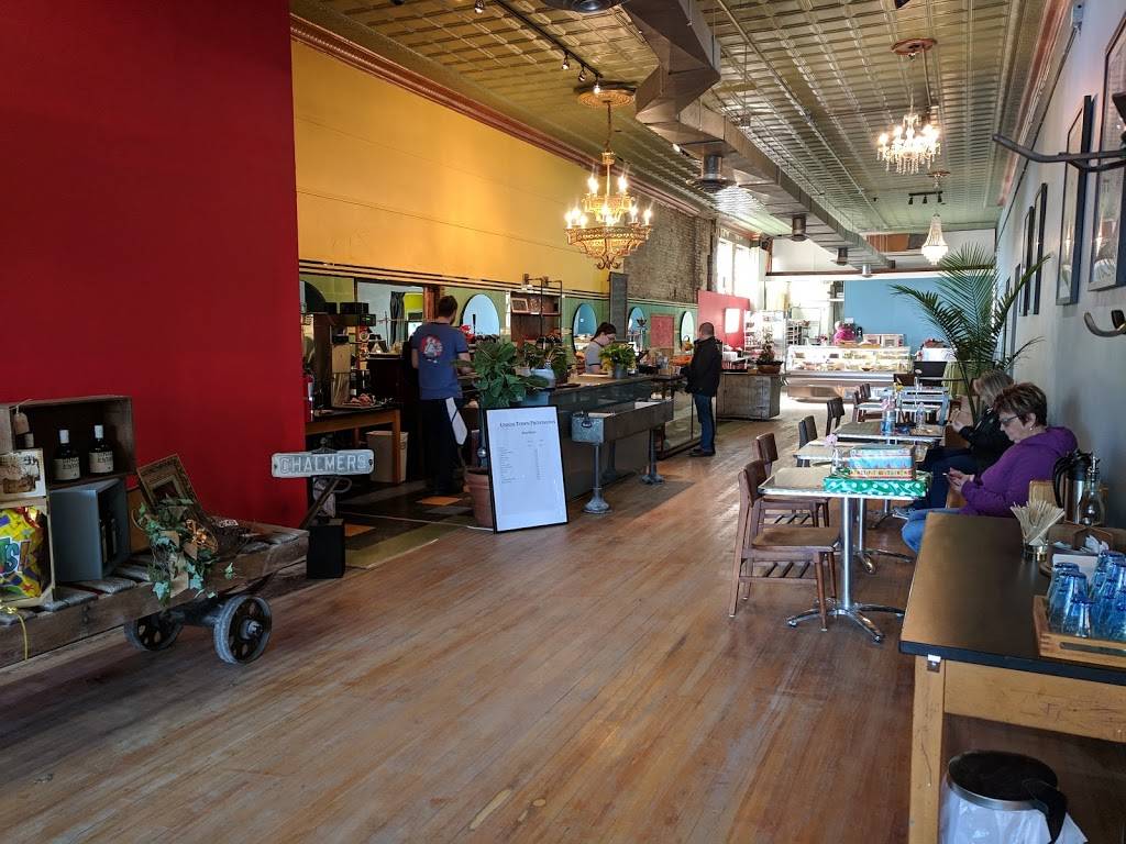 Union Town Provisions | restaurant | 422 Broadway Ave, Lorain, OH 44052, USA | 4406544040 OR +1 440-654-4040