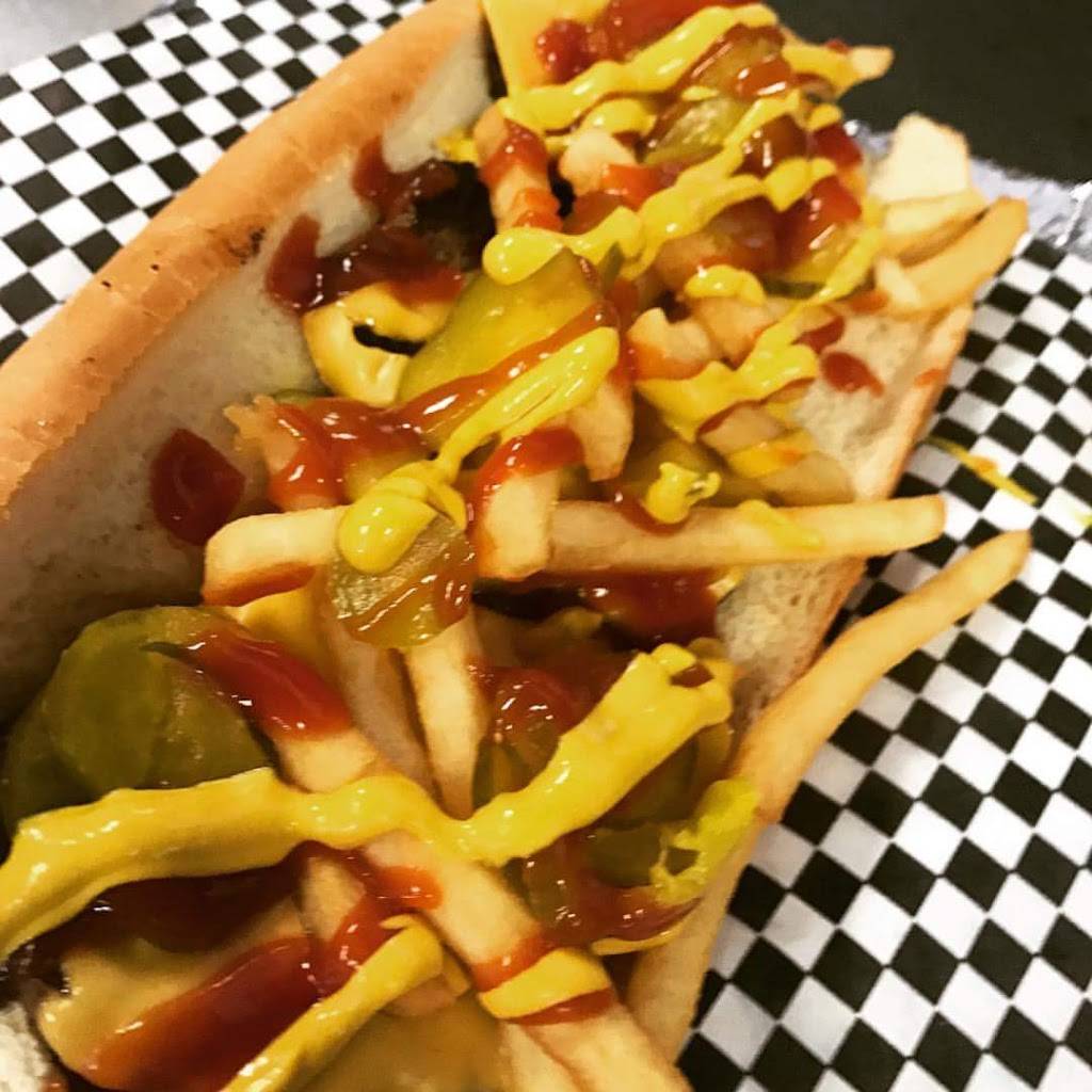 Champs Pizza | restaurant | 7339 E Furnace Branch Rd, Glen Burnie, MD 21060, USA | 4107608441 OR +1 410-760-8441