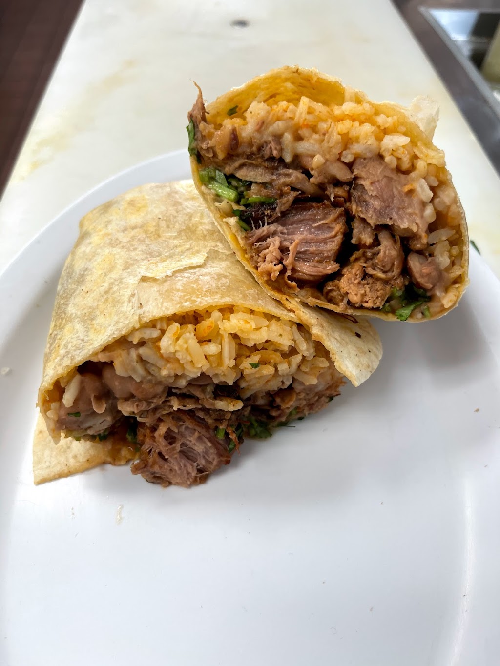 Taqueria Lombardia | restaurant | 480 N State St D, San Jacinto, CA 92583, USA | 9516653353 OR +1 951-665-3353