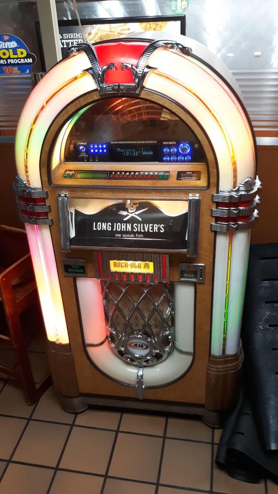 Long John Silvers / A&W | restaurant | 1208 Charleston Ave, Mattoon, IL 61938, USA | 2172355354 OR +1 217-235-5354
