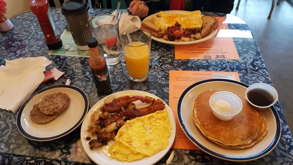 The Heights Cafe | cafe | 6178 Chambersburg Rd, Dayton, OH 45424, USA | 9372334321 OR +1 937-233-4321