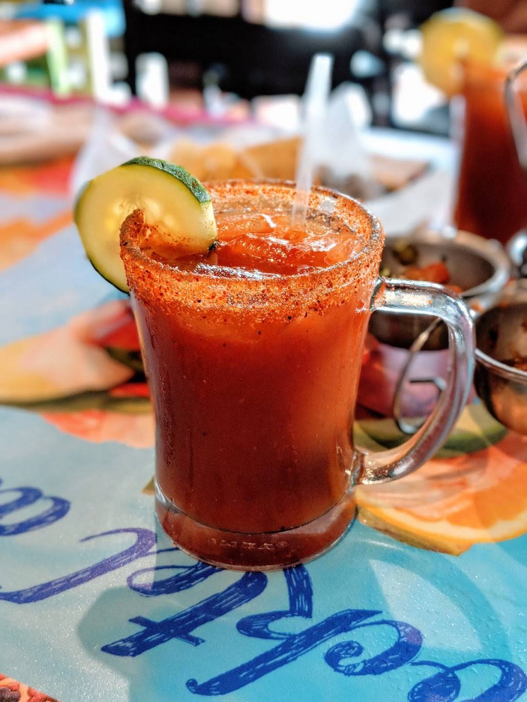 Fat Valdys Bar & Grill | restaurant | 5108 W Bluemound Rd, Milwaukee, WI 53208, USA | 4144430287 OR +1 414-443-0287