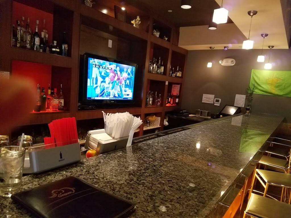 Pasara Thai | restaurant | 2051 Jamieson Ave, Alexandria, VA 22314, USA | 7032998747 OR +1 703-299-8747