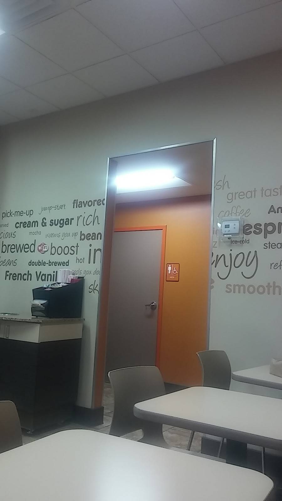 Dunkin | cafe | 7450 Barrington Rd, Hanover Park, IL 60133, USA | 6305401740 OR +1 630-540-1740