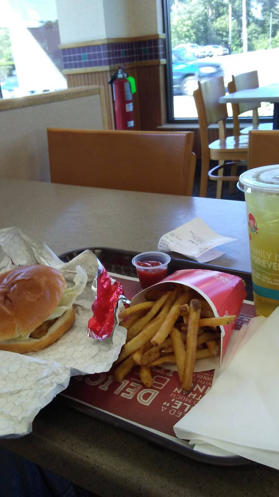 Wendys | restaurant | 3025 Cranberry Hwy, East Wareham, MA 02538, USA | 5082954090 OR +1 508-295-4090