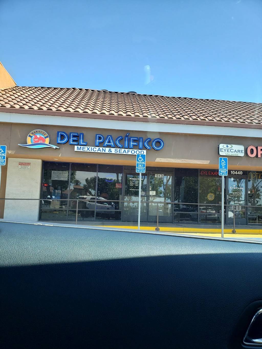 Mariscos Del Pacifico | restaurant | 10436 Magnolia Ave, Riverside, CA 92505, USA | 9515886758 OR +1 951-588-6758