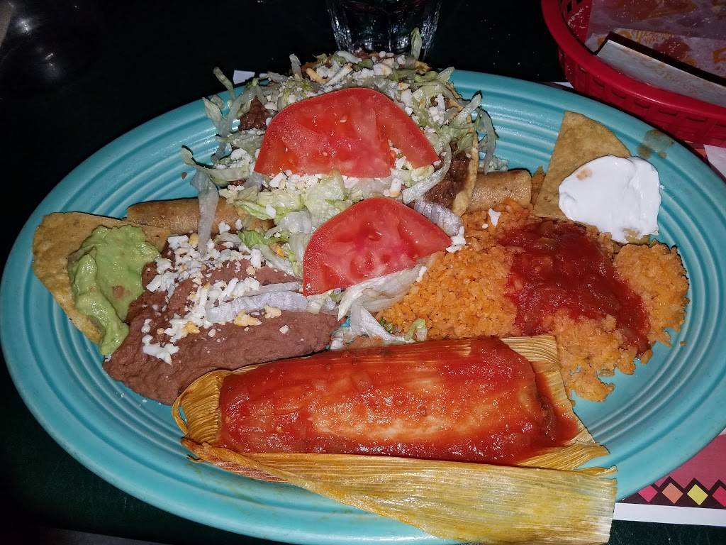Pepes Mexican Restaurant | restaurant | 760 N Green Bay Rd, Waukegan, IL 60085, USA | 8472447887 OR +1 847-244-7887