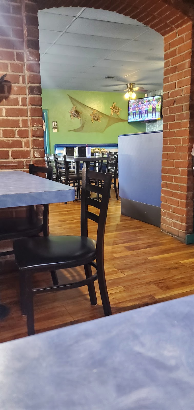 El malecon | restaurant | 58 E Mill Ave, Porterville, CA 93257, USA | 5598547102 OR +1 559-854-7102