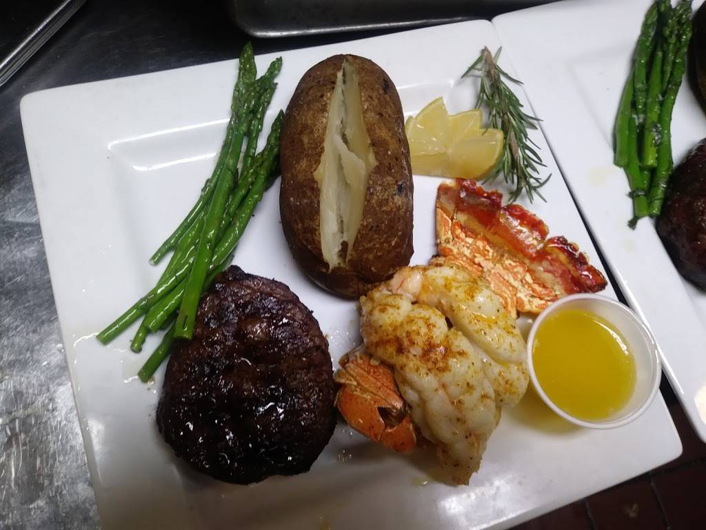 Chanceys Pub | restaurant | 6049 Main St, East Petersburg, PA 17520, USA | 7175815407 OR +1 717-581-5407