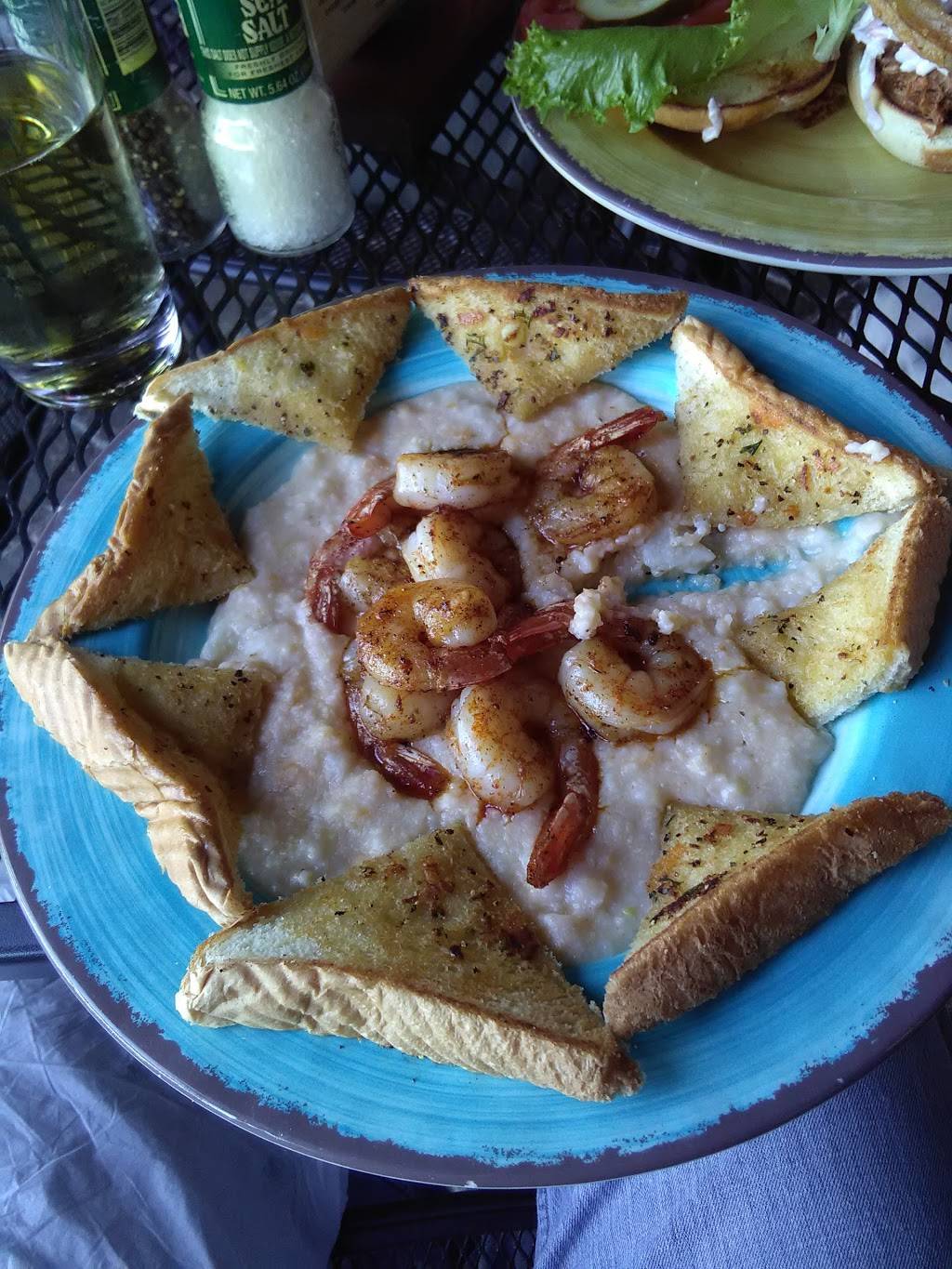 The Toasted Monkey | restaurant | 6110 Gulf Blvd, St Pete Beach, FL 33706, USA | 7273605800 OR +1 727-360-5800