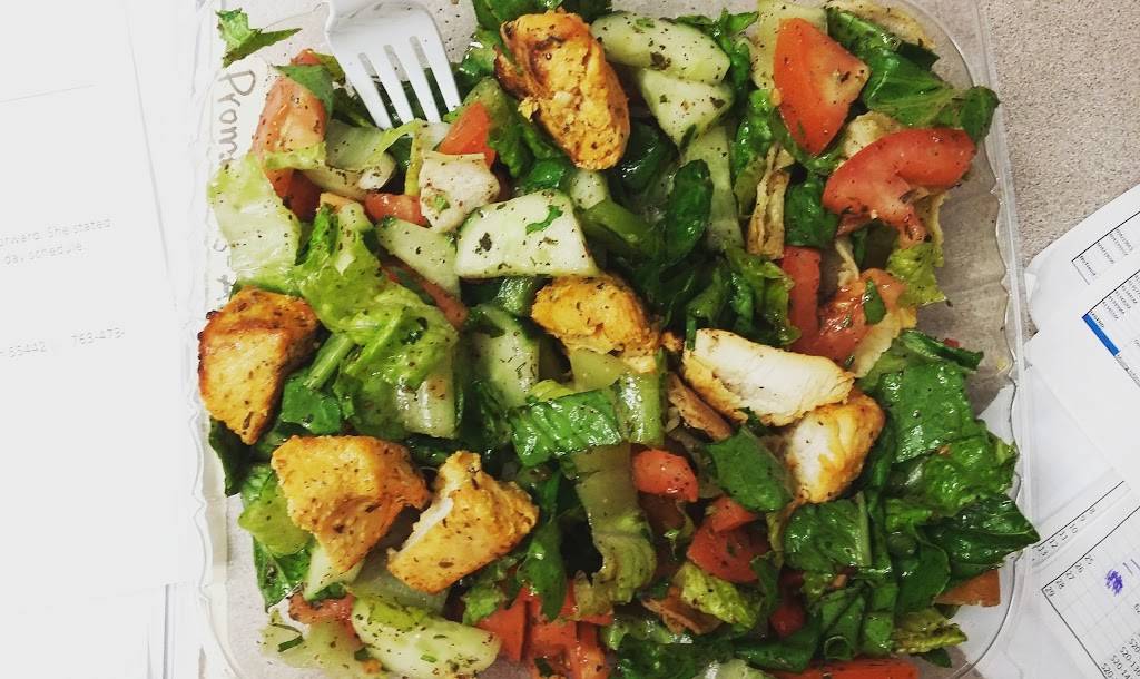 Larsas Kitchen | restaurant | 1188 N McLean Blvd, Elgin, IL 60123, USA | 8472649045 OR +1 847-264-9045