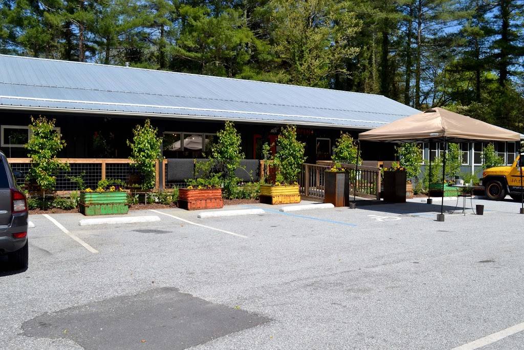 Campfire Grill | restaurant | 2770 Greenville Hwy, Flat Rock, NC 28731, United States | 8285959849 OR +1 828-595-9849