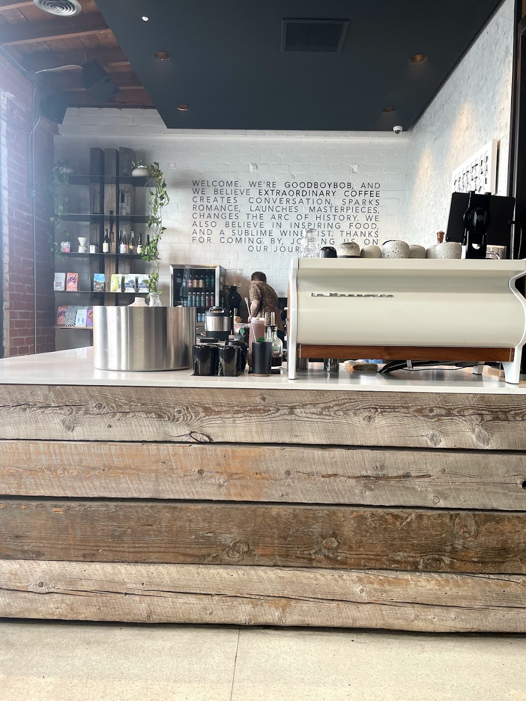 goodboybob coffee roasters | cafe | 2058 Broadway, Santa Monica, CA 90404, USA | 4245817014 OR +1 424-581-7014