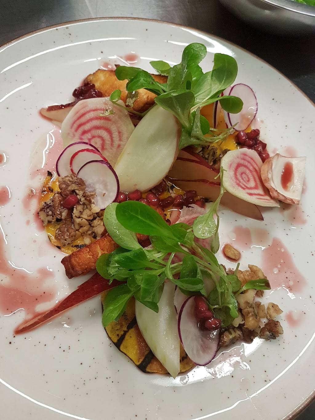 Hopkins | restaurant | 5626 Av de Monkland, Montréal, QC H4A 1E3, Canada | 5143791275 OR +1 514-379-1275