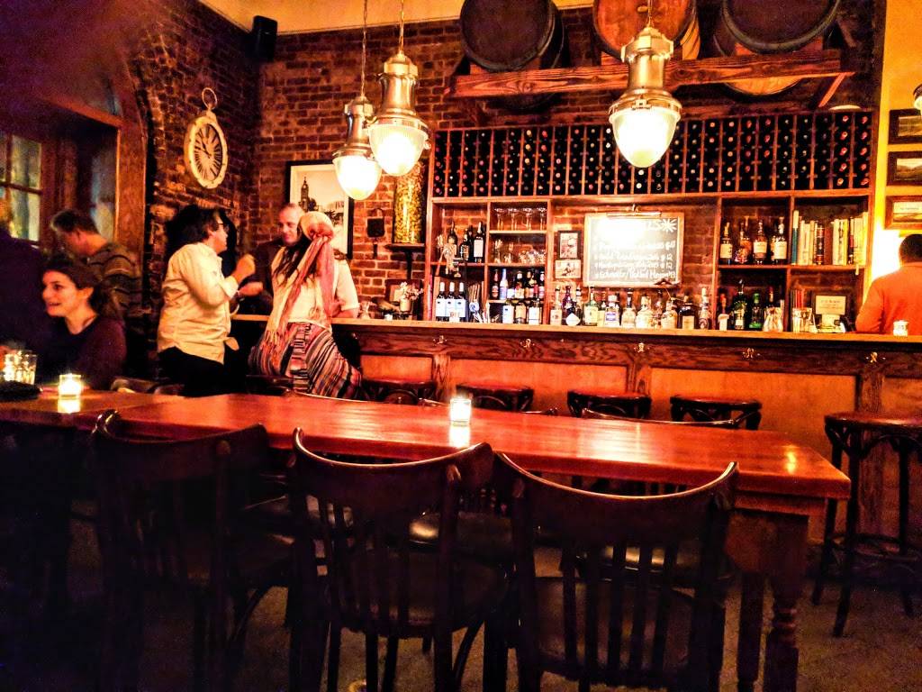 Vino Levantino | restaurant | 210 W 94th St, New York, NY 10025, USA | 2122803333 OR +1 212-280-3333