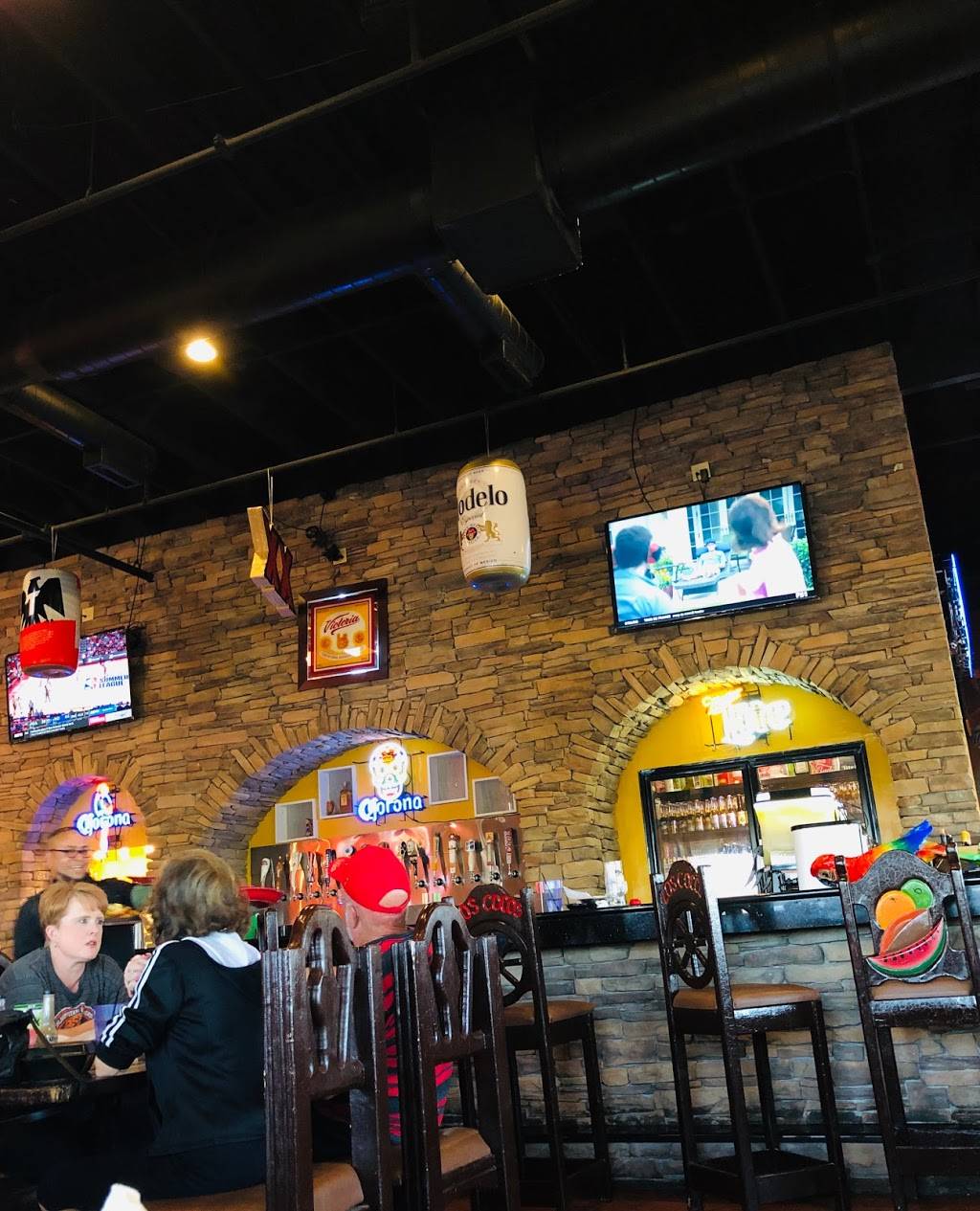 Los Cocos | restaurant | 324 Cloud Ave, Andover, KS 67002, USA | 3165588022 OR +1 316-558-8022