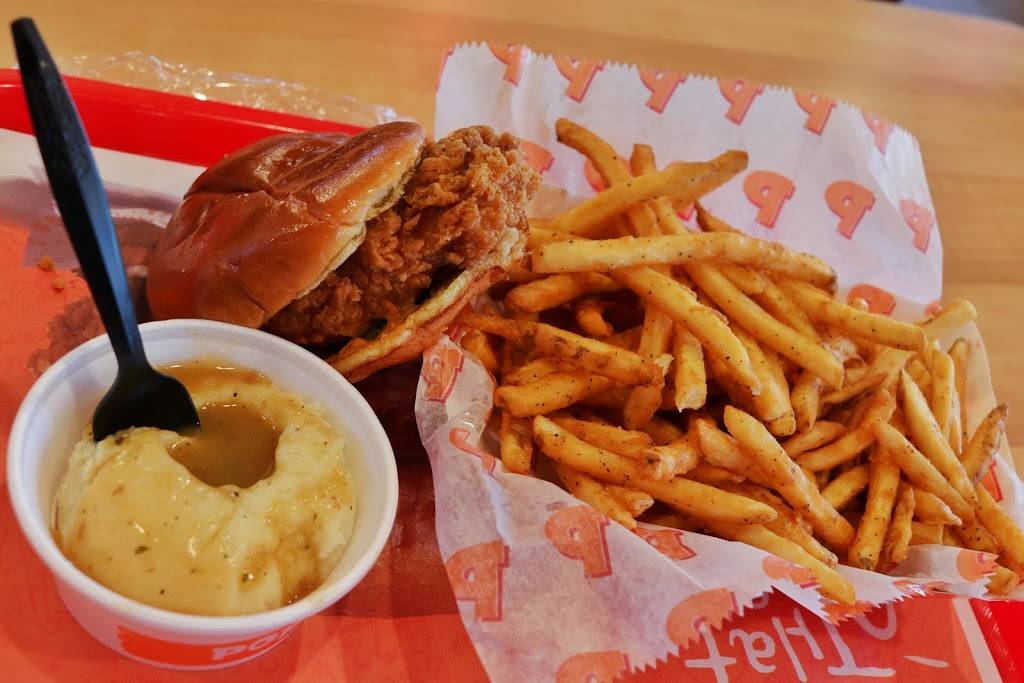 Popeyes Louisiana Kitchen | restaurant | 14803 Pacific Ave S, Tacoma, WA 98444, USA | 2535319997 OR +1 253-531-9997