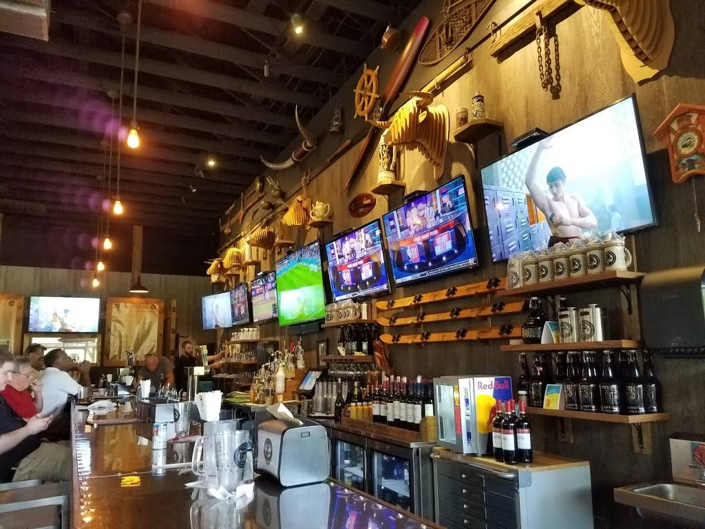 Bräuburgers Craft Burgers & Beer of Forest | restaurant | 1332 Venture Dr Suite A, Forest, VA 24551, USA | 4345252727 OR +1 434-525-2727