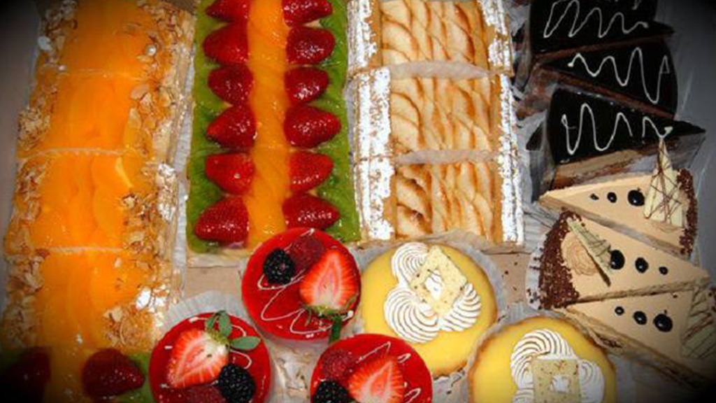LArtisan French Bakery | bakery | 11419 19th Ave SE # B103, Everett, WA 98208, USA | 4253798401 OR +1 425-379-8401
