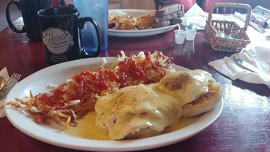 Levis Food & Spirits | restaurant | 5800 Brockway Rd, Saginaw, MI 48638, USA | 9897936670 OR +1 989-793-6670