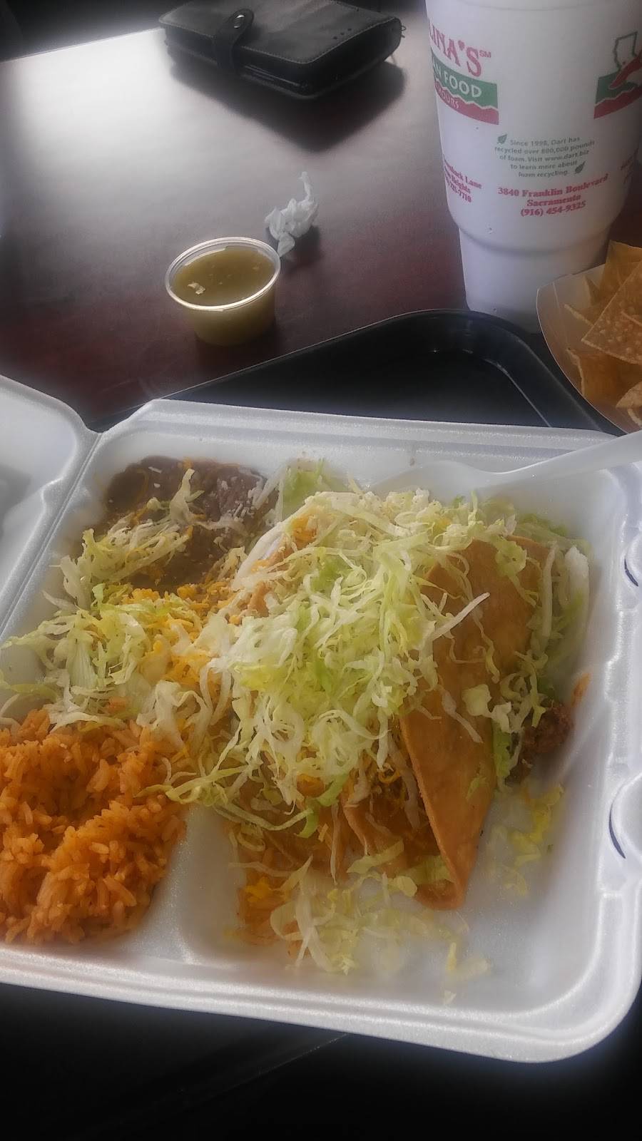 Carolinas Mexican Food | restaurant | 3840 Franklin Blvd, Sacramento, CA 95820, USA | 9164549325 OR +1 916-454-9325