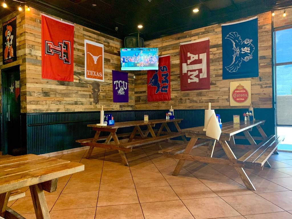 Big Bs Texas BBQ | restaurant | 3019 St Rose Pkwy #130, Henderson, NV 89052, USA | 7022606327 OR +1 702-260-6327