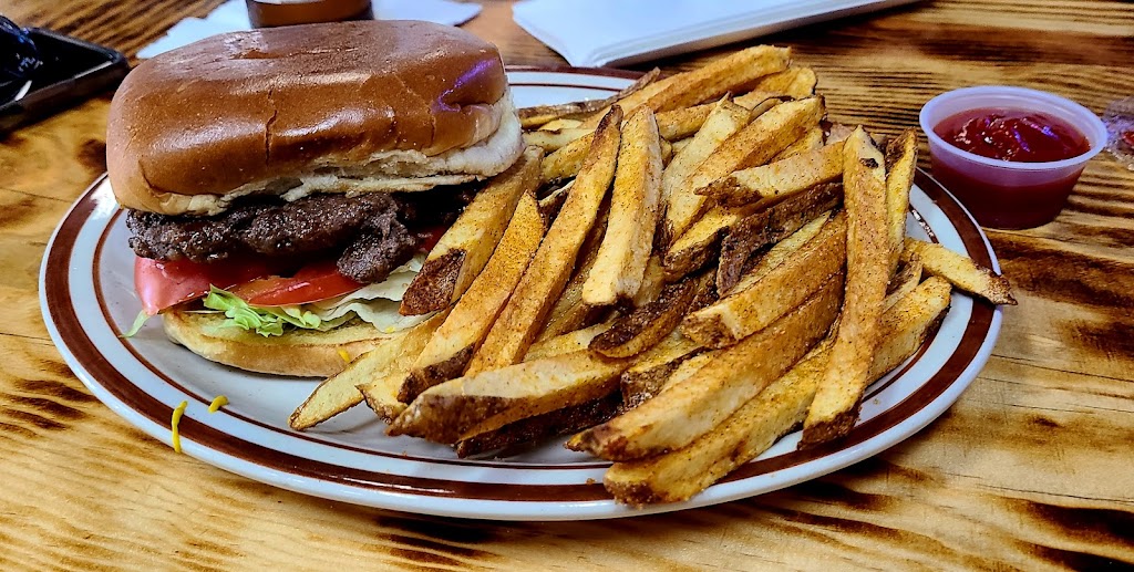 Whiskey River Saloon | restaurant | 125 E Concho Ave, San Angelo, TX 76903, USA | 3252843400 OR +1 325-284-3400