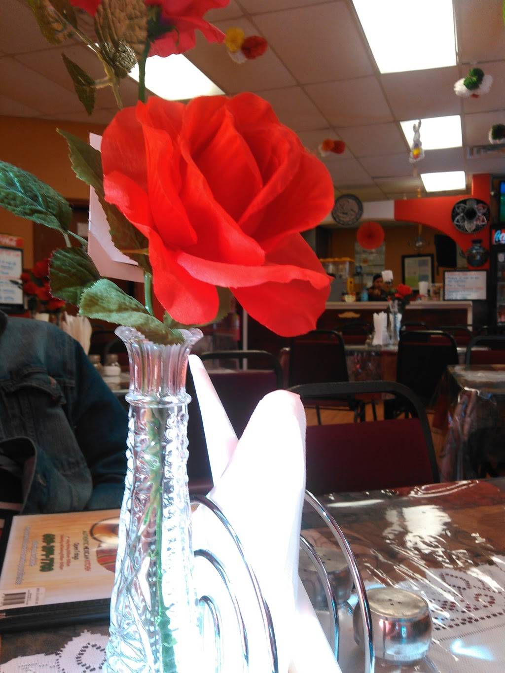 Chencha y Chole | restaurant | 865 S Broad St, Trenton, NJ 08611, USA | 6093947700 OR +1 609-394-7700