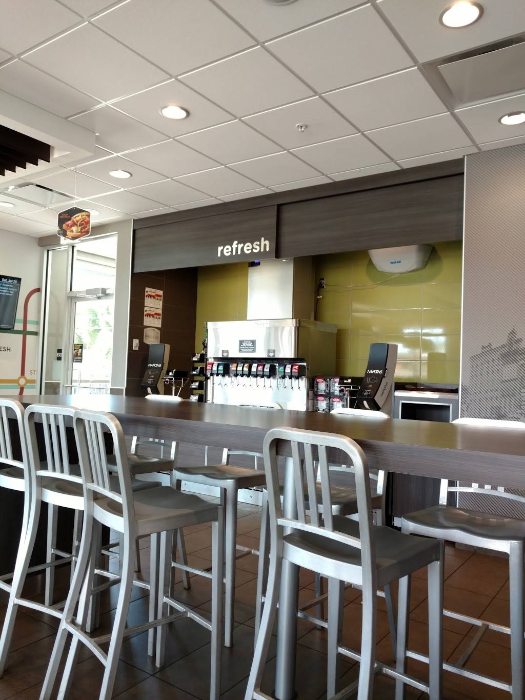 McDonalds | cafe | 595 Broad St, Elyria, OH 44035, USA | 4403230166 OR +1 440-323-0166
