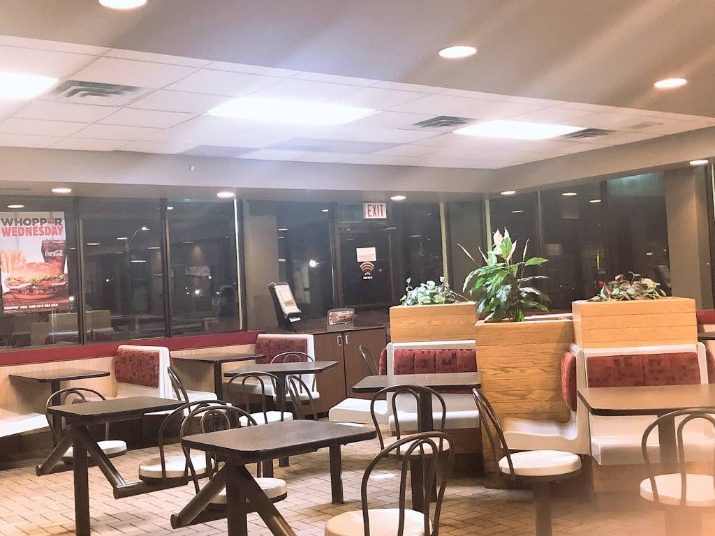 Burger King | restaurant | 1804 St Laurent Blvd, Ottawa, ON K1G 1A2, Canada | 6135237433 OR +1 613-523-7433