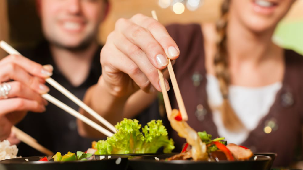 Lucky Kitchen | restaurant | 1753 Plymouth Rd, Ann Arbor, MI 48105, USA | 7347479968 OR +1 734-747-9968