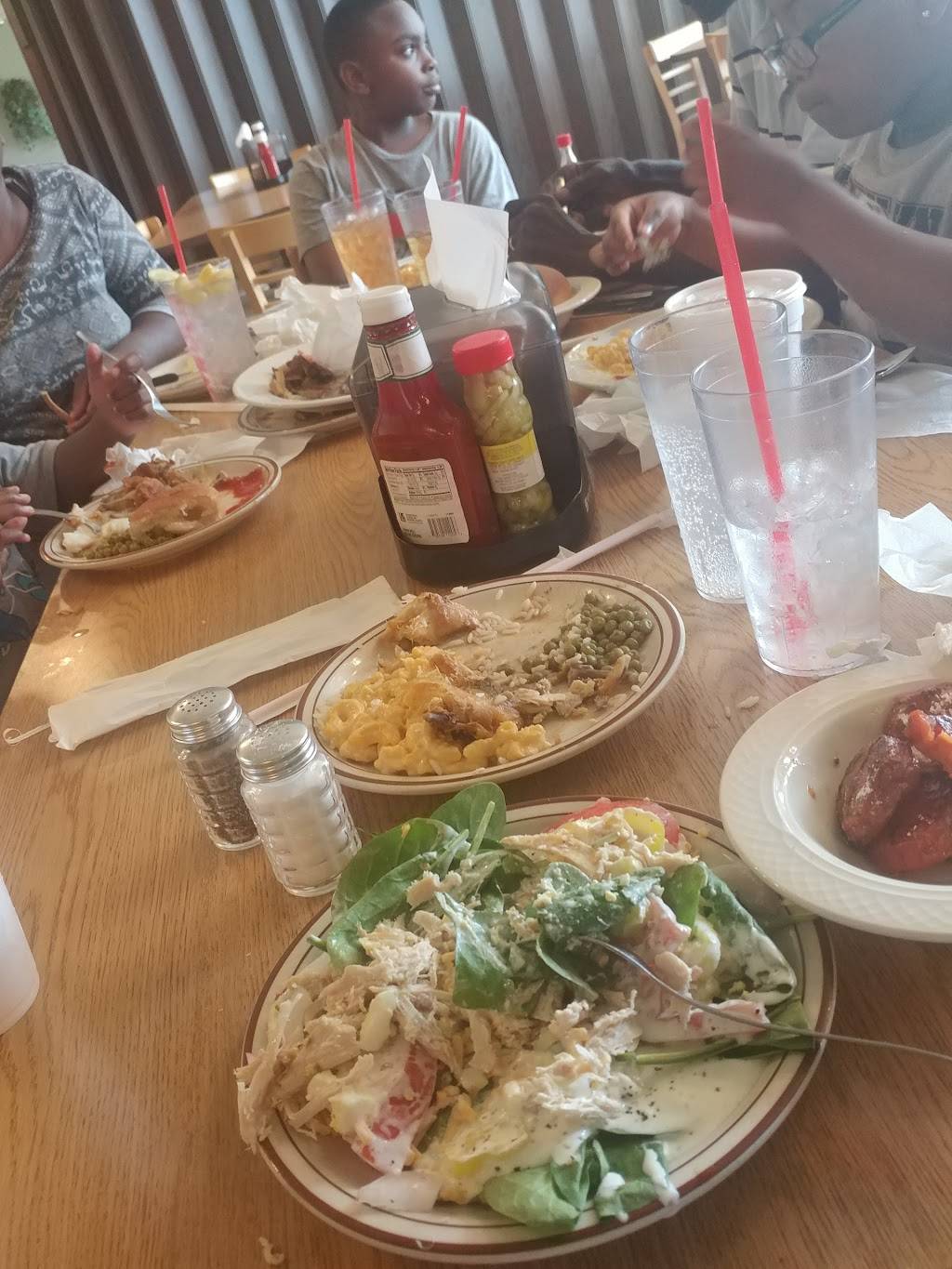 B C Steak & BBQ | restaurant | 829 Radford Blvd, Dillon, SC 29536, USA | 8437745818 OR +1 843-774-5818