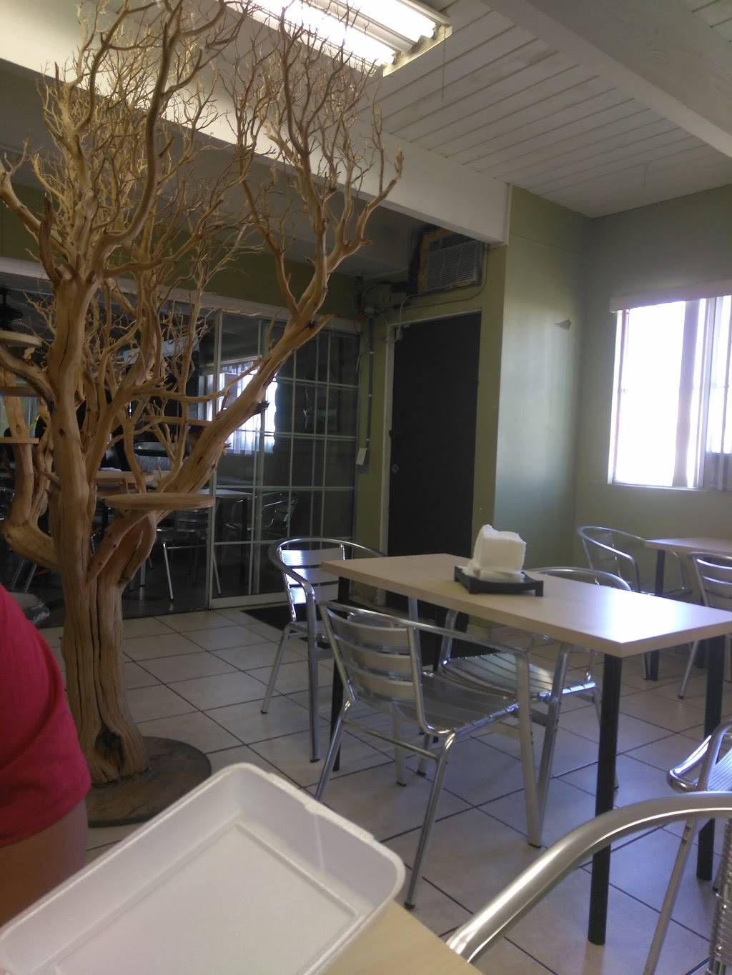 Pollos Asados Al Carbon El Güero | restaurant | 274 Slauson Ave, Los Angeles, CA 90011, USA | 3232332274 OR +1 323-233-2274