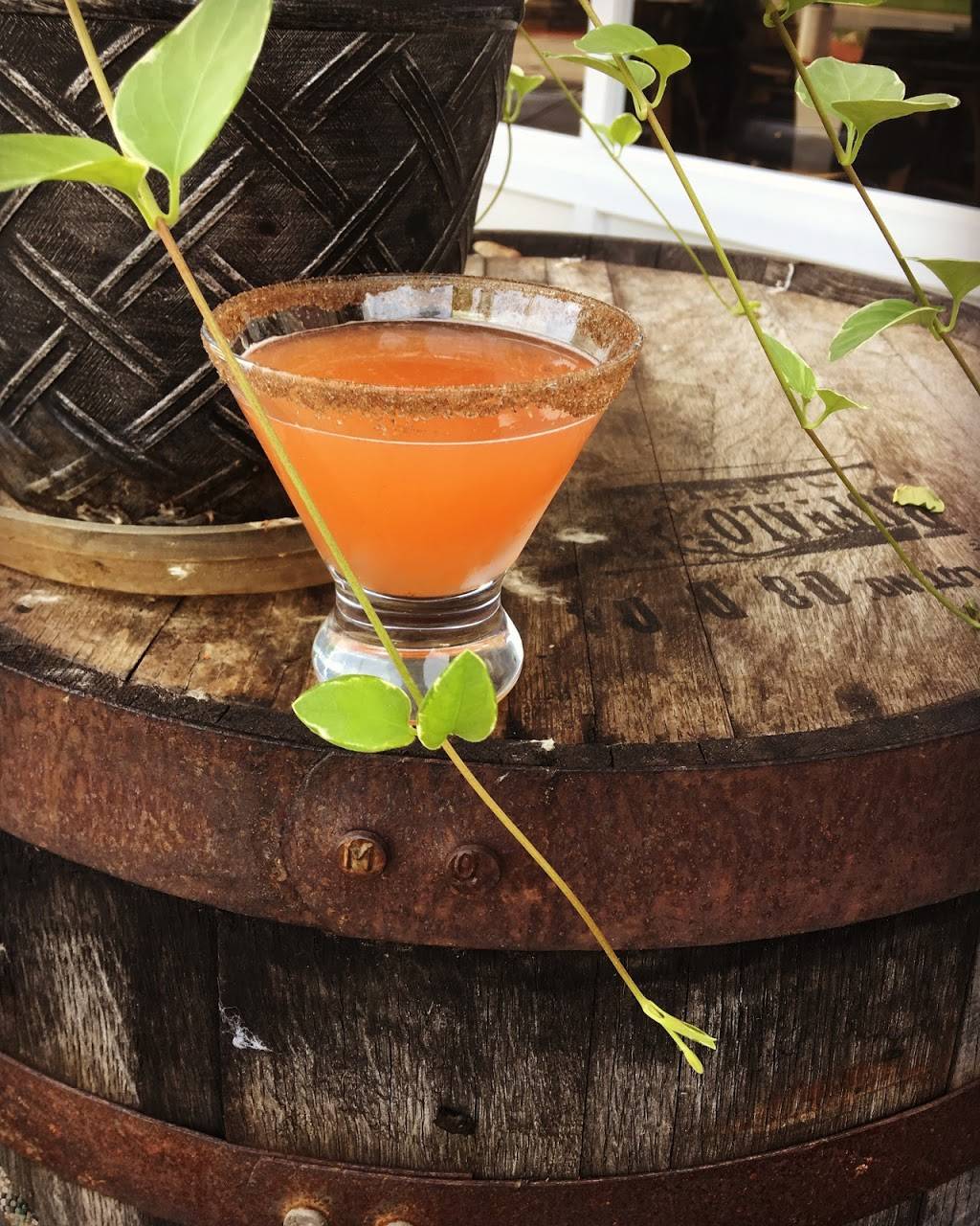 Bier Distillery | restaurant | 5295 W River Dr NE #100, Comstock Park, MI 49321, USA | 6168889746 OR +1 616-888-9746