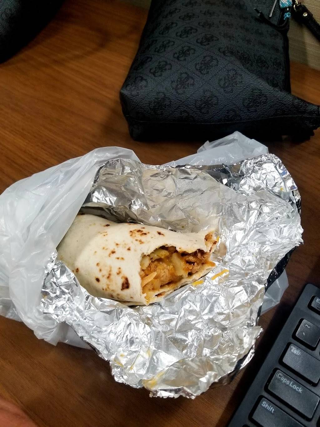 Gomez Burritos | restaurant | 3460 Park Ave W, Denver, CO 80216, USA | 3034554044 OR +1 303-455-4044