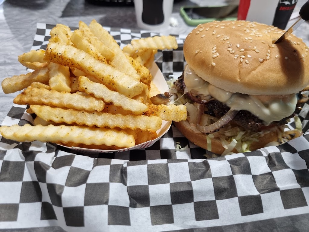 Dutch Mill Cafe | cafe | 206 Main Ave, Tillamook, OR 97141, USA | 5038421277 OR +1 503-842-1277