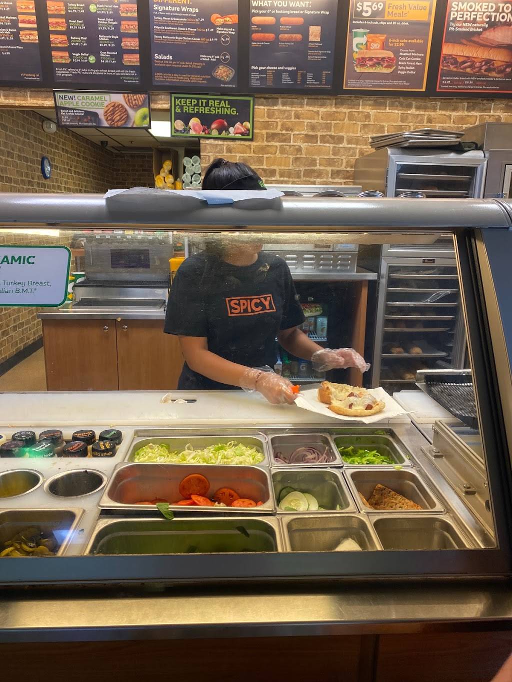 Subway | restaurant | 7795 W Flagler St Suite 60, Miami, FL 33144, USA | 3052613287 OR +1 305-261-3287