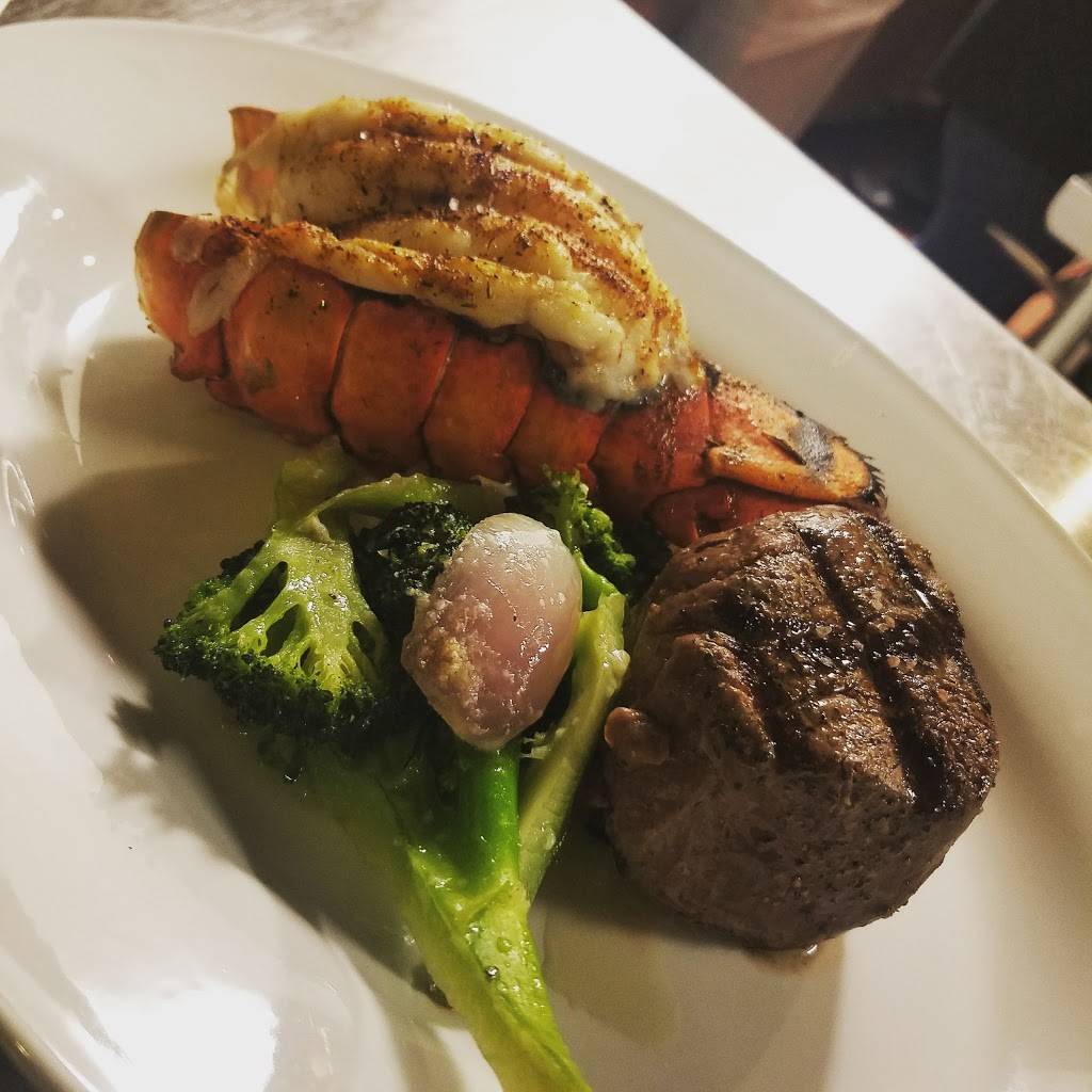 Carmel Valley Chophouse | restaurant | 13762 Center St, Carmel Valley, CA 93924, USA | 8316595886 OR +1 831-659-5886