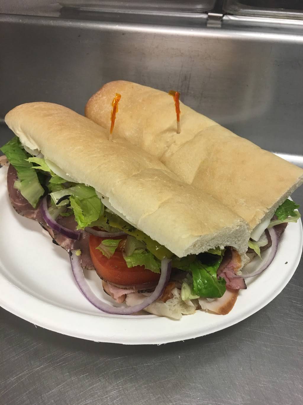 Torpedoes Subs & Stuff | restaurant | 811 S Mt Olive St, Siloam Springs, AR 72761, USA | 4792209591 OR +1 479-220-9591