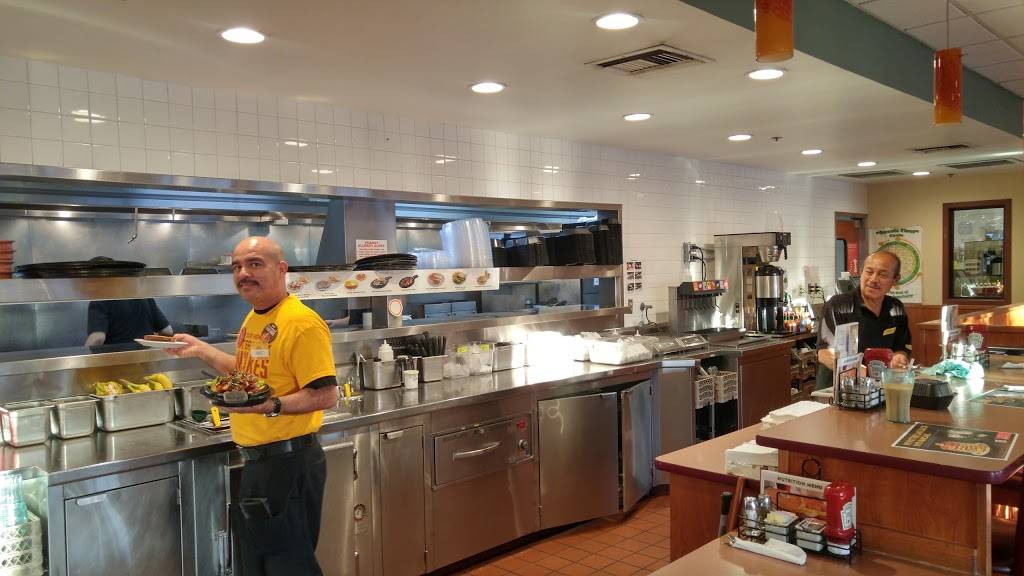 Dennys | restaurant | 13479 Baseline Ave, Fontana, CA 92336, USA | 9094639269 OR +1 909-463-9269
