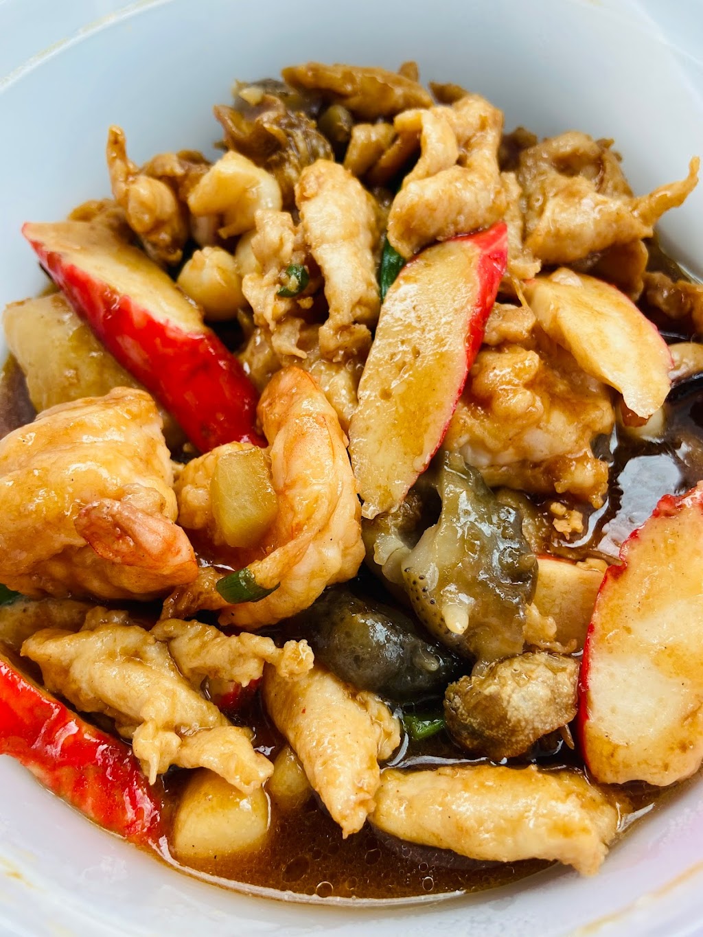 Papa Lius Kitchen | restaurant | 4325 Main St, Queens, NY 11355, USA | 7186350606 OR +1 718-635-0606