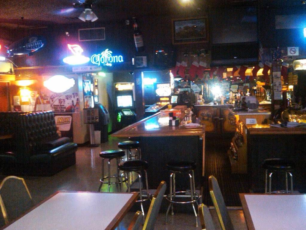 Purple Turtle Sports Bar & Grill | restaurant | 4105 N 51st Ave #157, Phoenix, AZ 85031, USA | 6232473424 OR +1 623-247-3424