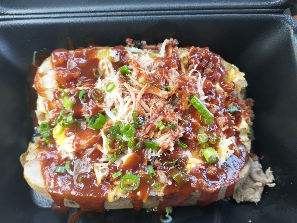 Petros Chili & Chips - Fayetteville | restaurant | 2719 Freedom Pkwy Dr, Fayetteville, NC 28314, USA | 9104915736 OR +1 910-491-5736