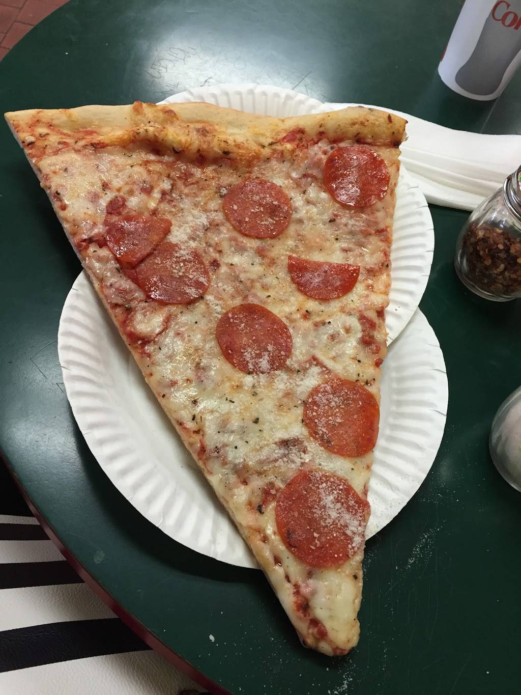 Grecos New York Pizzeria | restaurant | 6814 Hollywood Blvd, Los Angeles, CA 90028, USA | 3234691696 OR +1 323-469-1696