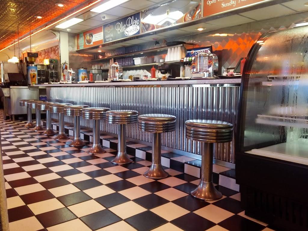 The Shiny Diner | restaurant | 1550 Buck Jones Rd, Raleigh, NC 27606, USA | 9194693663 OR +1 919-469-3663