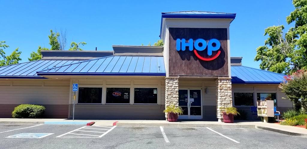 IHOP | bakery | 1190 Arnold Dr, Martinez, CA 94553, USA | 9252283322 OR +1 925-228-3322