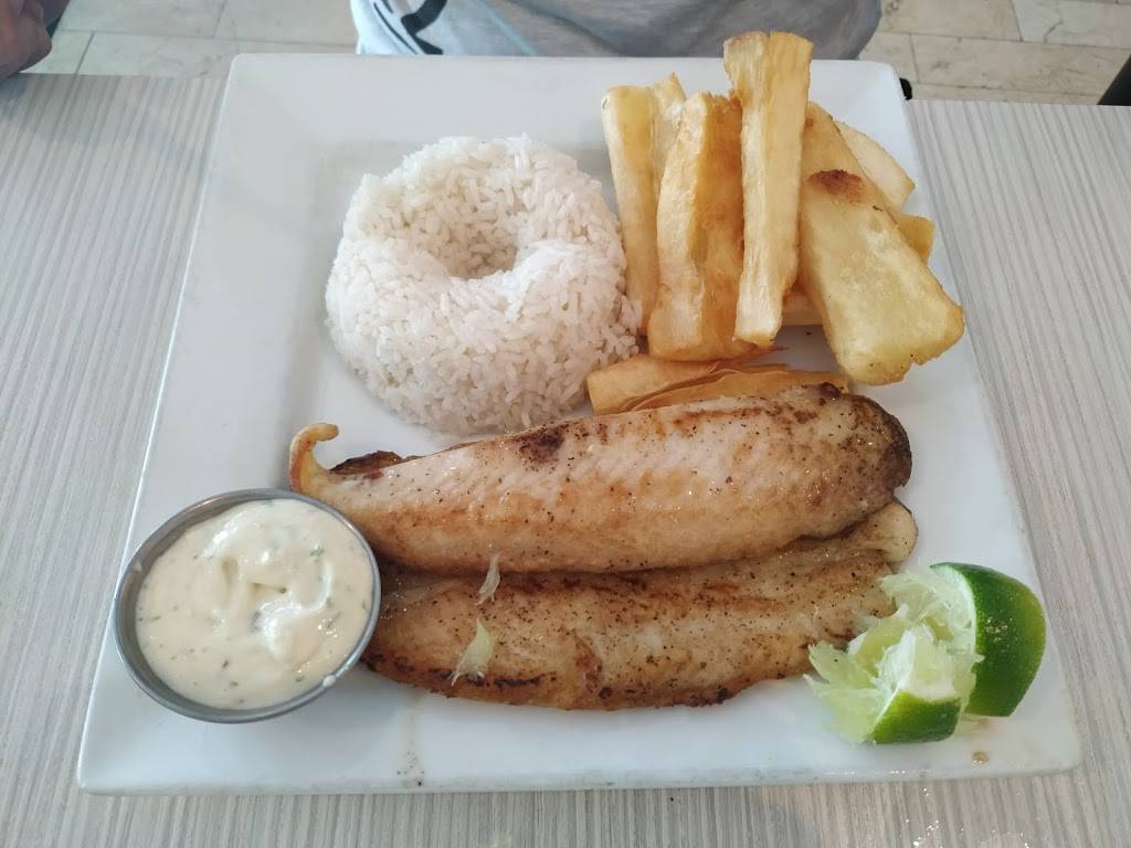 Locura Marina | restaurant | 7118 Collins Ave, Miami Beach, FL 33141, USA | 3053978555 OR +1 305-397-8555